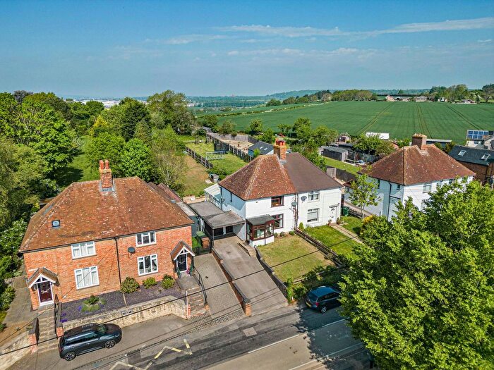2 Bedroom Semi-Detached House For Sale In Wheatley Road, Garsington, OX44