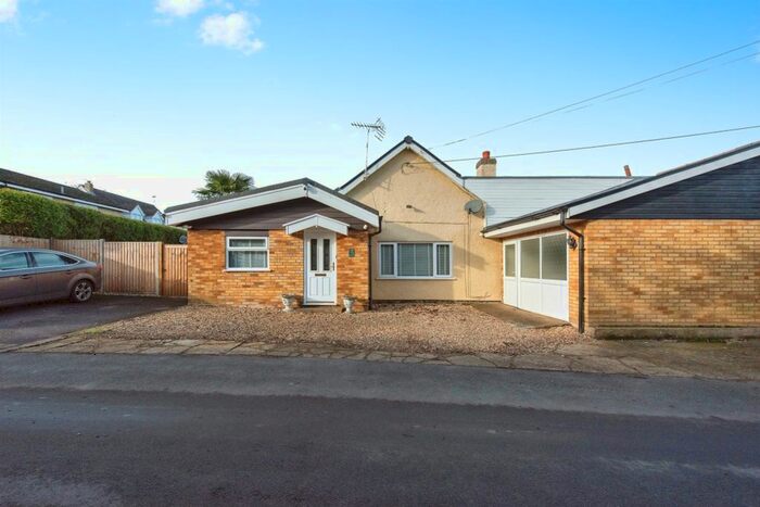 3 Bedroom Detached Bungalow For Sale In Lime Kiln Lane, Feltwell, Thetford, IP26