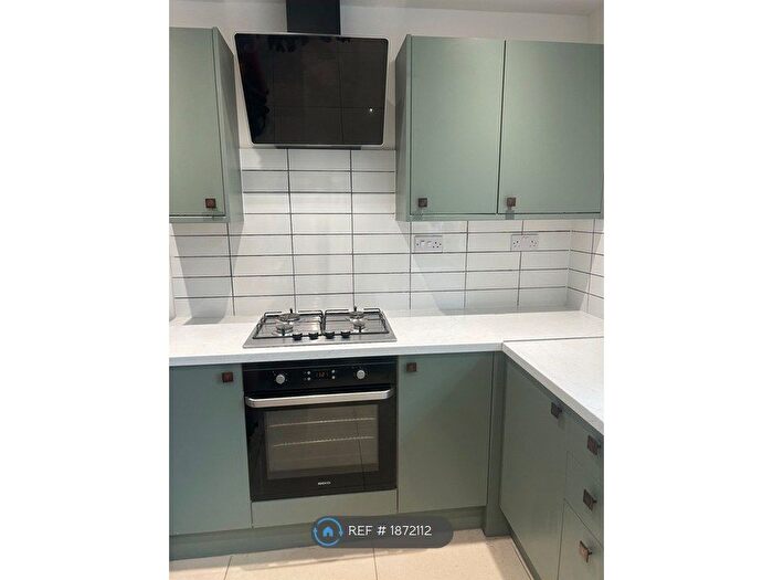 3 Bedroom Terraced House To Rent In Imaginary Lane, Stoke-On-Trent, ST2