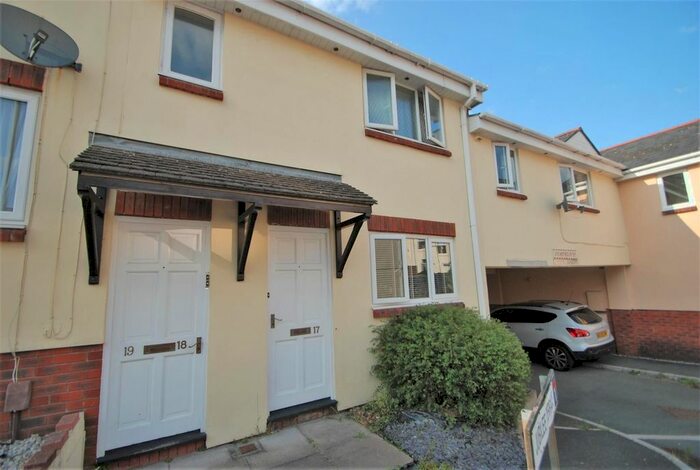1 Bedroom Flat To Rent In Jubilee Terrace, Plymouth, PL4