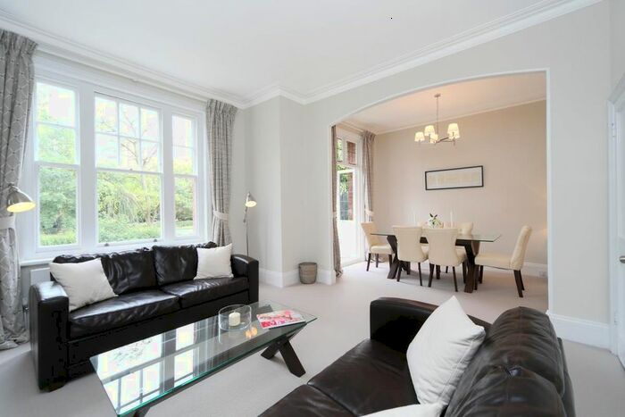 2 Bedroom Flat To Rent In Bishops Mansions, Bishops Park Road, London, SW6