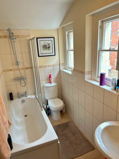 2 Bedroom Apartment To Rent In Charlotte Mews, Swindon, Wiltshire, SN1