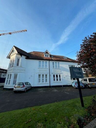 1 Bedroom Flat To Rent In Wollstonecraft Road, Boscombe, Bournemouth, BH5