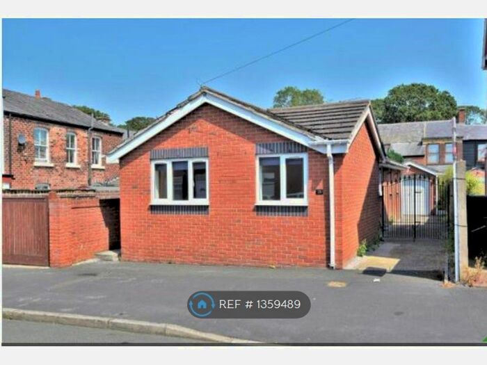 2 Bedroom Bungalow To Rent In Dyer Street, Kirkham, Preston, PR4