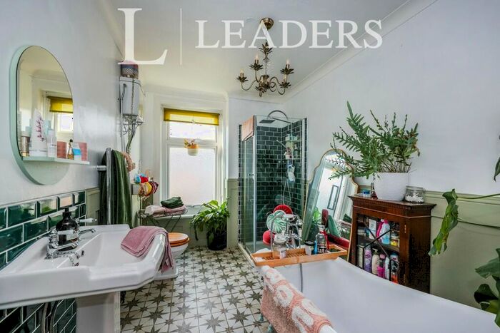 2 Bedroom Terraced House To Rent In Newcome Road Portsmouth, PO1