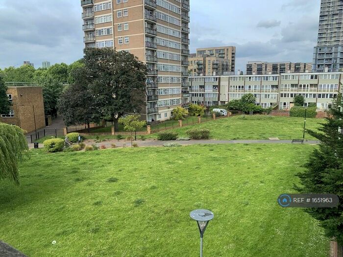 1 Bedroom Flat To Rent In Talbot House, London, E14