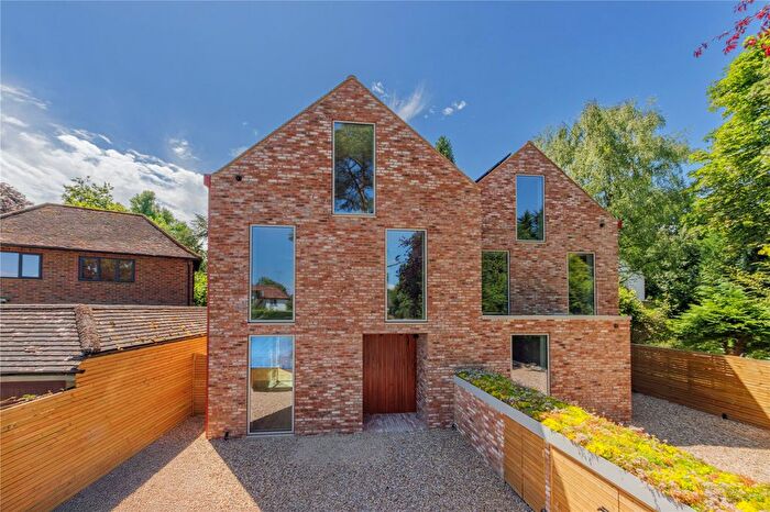 5 Bedroom Semi-Detached House For Sale In Loom Place, Radlett, Hertfordshire, WD7