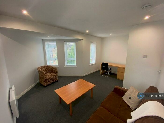 1 Bedroom Flat To Rent In Dorset Street, Glasgow, G3