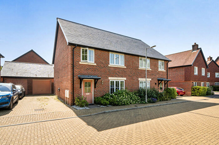 4 Bedroom Semi Detached House To Rent In Chalk Dell, Colden Common, Winchester, Hampshire, SO21