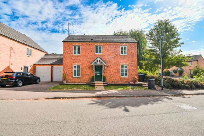 3 Bedroom Link Detached House To Rent In South Meadow Road, Northampton, NN5