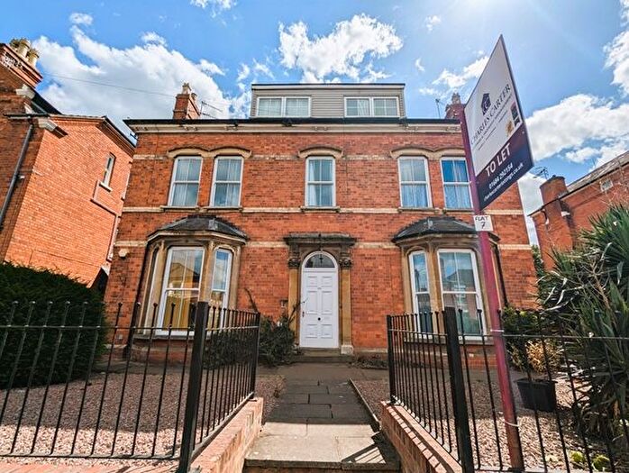 1 Bedroom Flat To Rent In Bromyard Road, St Johns, Worcester, WR2