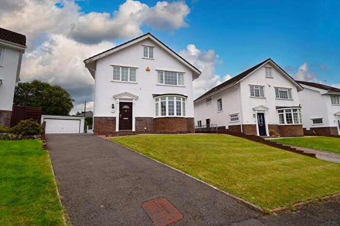 4 Bedroom Detached House For Sale In Manor Court, Ewenny, The Vale Of Glamorgan, CF35