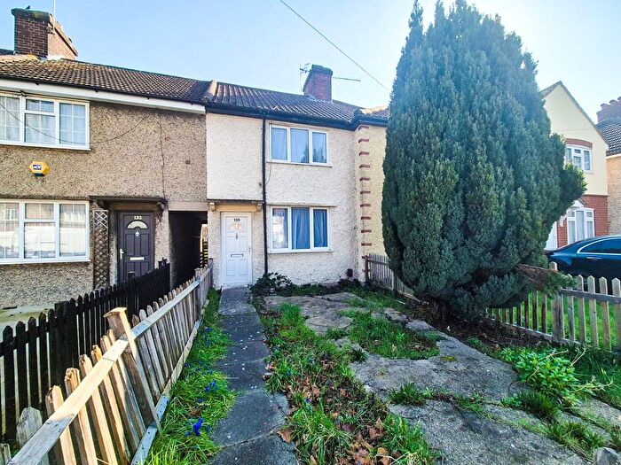 3 Bedroom Terraced House To Rent In Brimsdown Avenue, Enfield, EN3