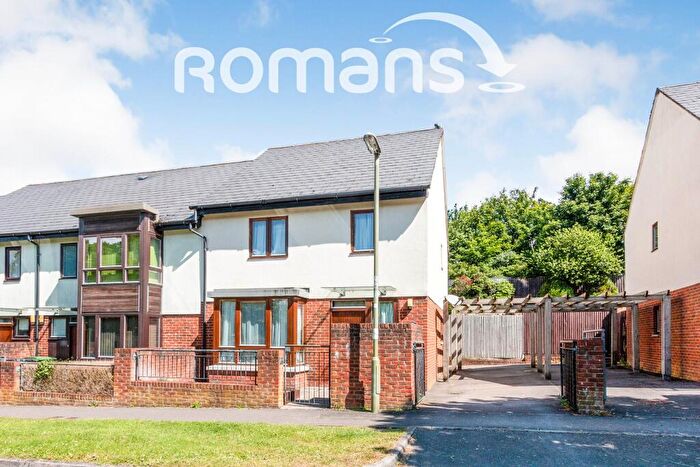 3 Bedroom House To Rent In Cherry Tree Walk, Oakridge Village, Basingstoke, RG21