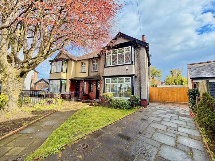 4 Bedroom Semi Detached House For Sale In The Crescent, Waterloo, L22