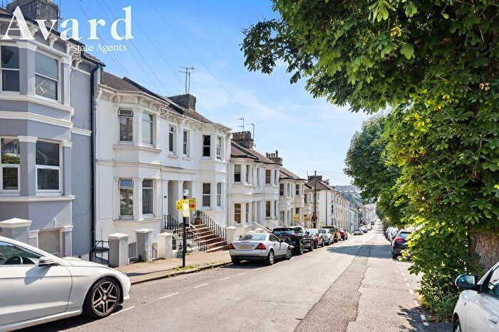 3 Bedroom Maisonette For Sale In Ditchling Rise, Brighton, BN1