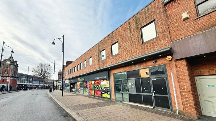 1 Bedroom Flat To Rent In Market Place, Bexleyheath, Kent, DA6