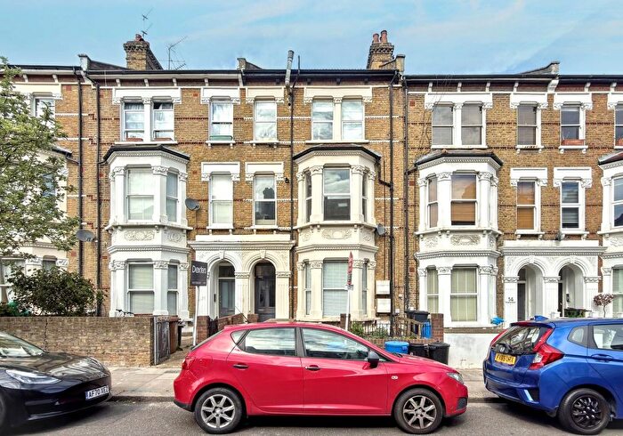 2 Bedroom Flat For Sale In Flat, Croxley Road, Maida Vale, London, W9