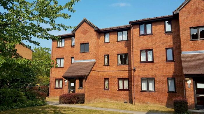 1 Bedroom Flat To Rent In Pempath Place, Wembley, HA9