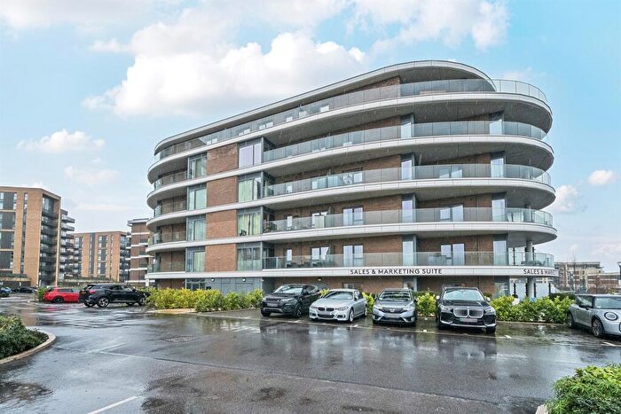 2 Bedroom Apartment To Rent In Flagstaff Road, Reading, RG2