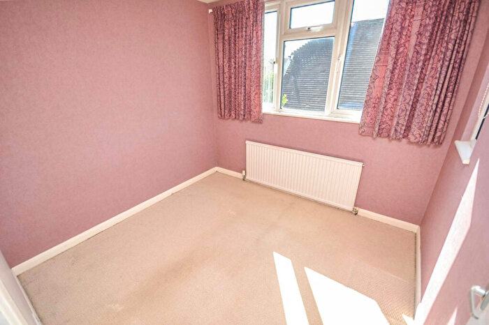 3 Bedroom Detached House For Sale In Winchelsea Drive, CM2