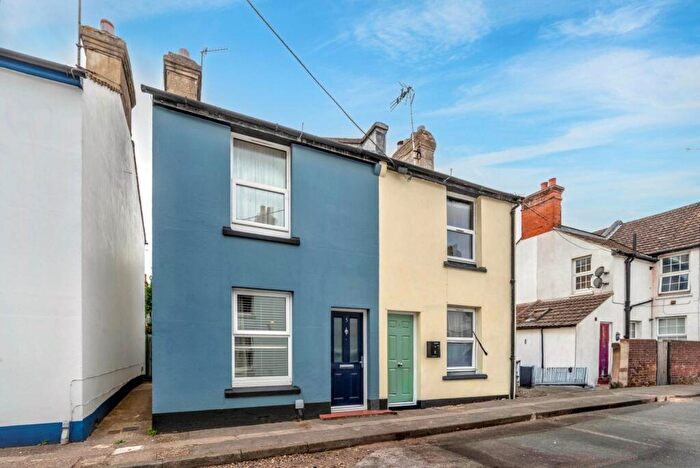 2 Bedroom Semi Detached House For Sale In Claremont Place, Canterbury, CT1