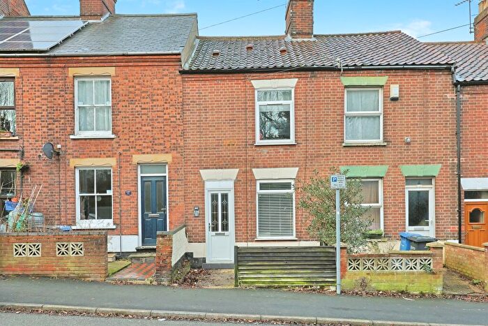 3 Bedroom Terraced House For Sale In Silver Road, Norwich, NR3