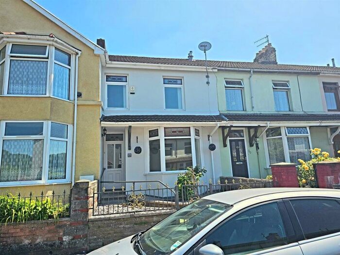 3 Bedroom Terraced House To Rent In The Avenue, The Common, Pontypridd, CF37