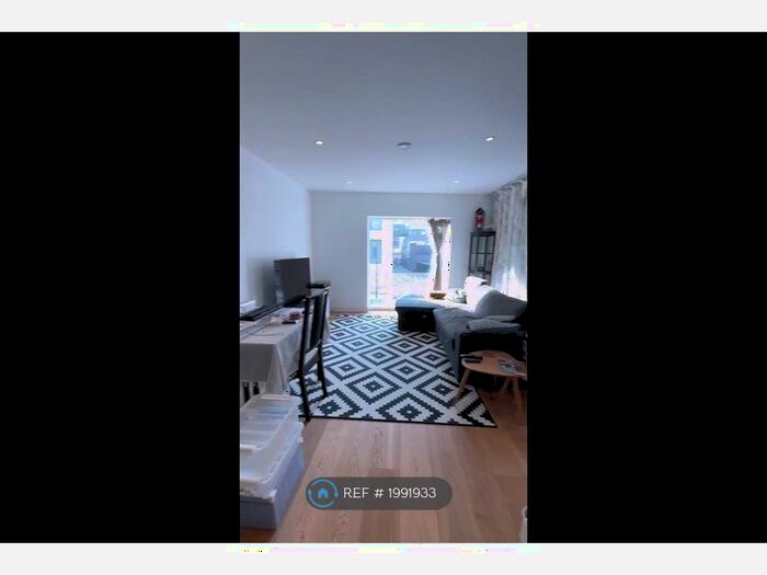 1 Bedroom Flat To Rent In Chichester Lodge, London, SE10