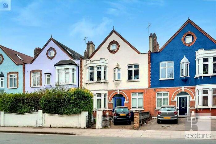 1 Bedroom Flat To Rent In Carleton Gardens, Brecknock Road, London, N19