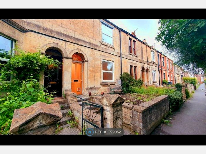 2 Bedroom Terraced House To Rent In Harford Street, Trowbridge BA14