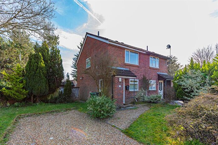 2 Bedroom Semi Detached House To Rent In Fairview Close, St. Mellons, CF3