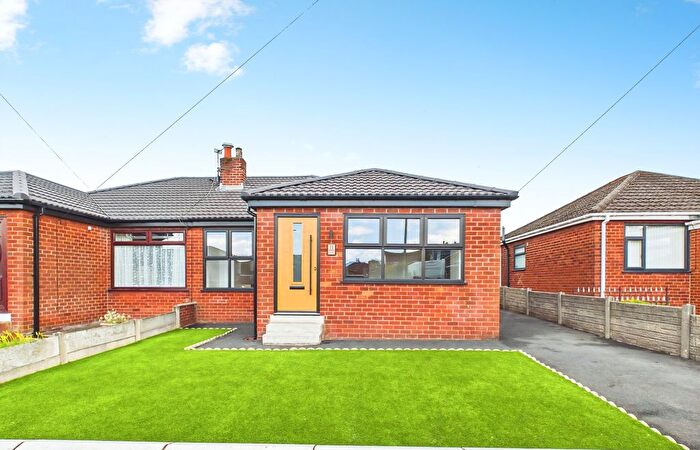2 Bedroom Bungalow For Sale In Buckfast Avenue, Haydock, WA11