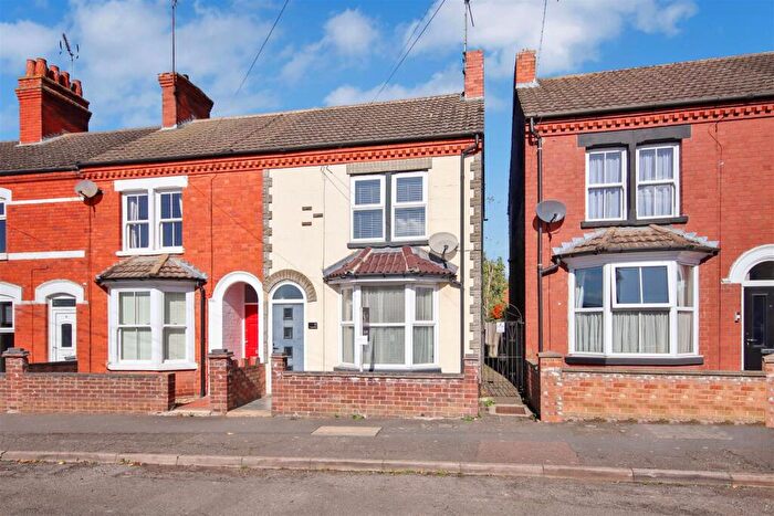2 Bedroom Terraced House For Sale In Denmark Road, Rushden, NN10