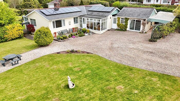 4 Bedroom Detached Bungalow For Sale In Pool Anthony Drive, Tiverton, EX16