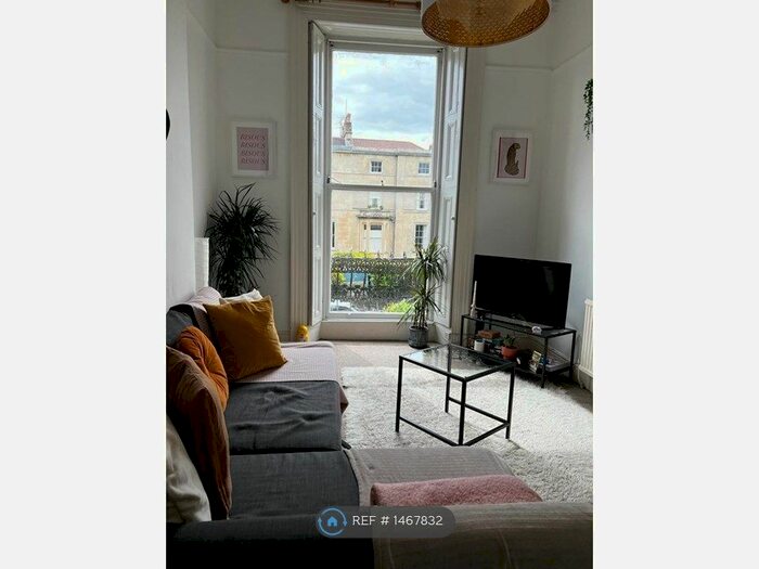 2 Bedroom Flat To Rent In Pembroke Road, Clifton, Bristol, BS8