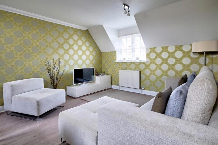2 Bedroom Apartment To Rent In Douglas Court, Ely, CB7