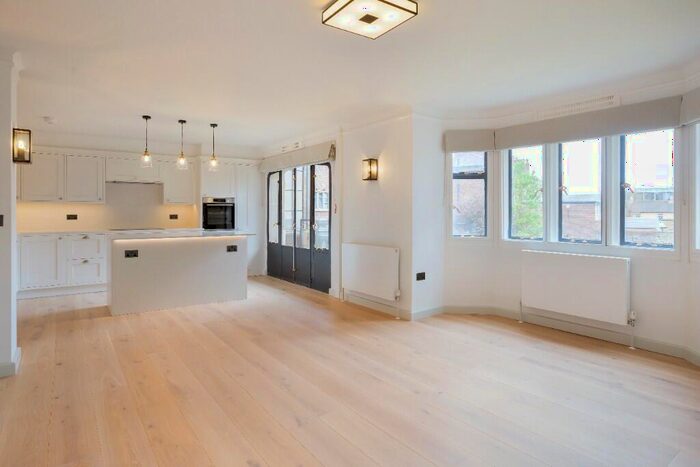 2 Bedroom Flat To Rent In Observatory Street, Oxford, Oxfordshire, OX2