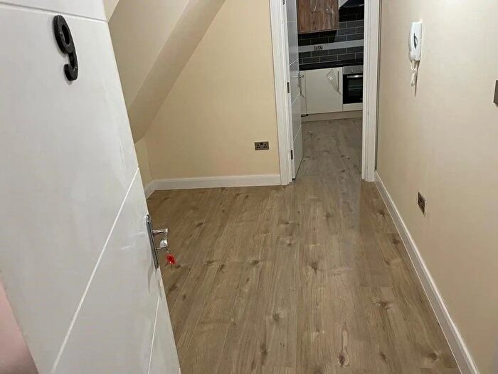 1 Bedroom Flat To Rent In High Road, Wembley, HA9