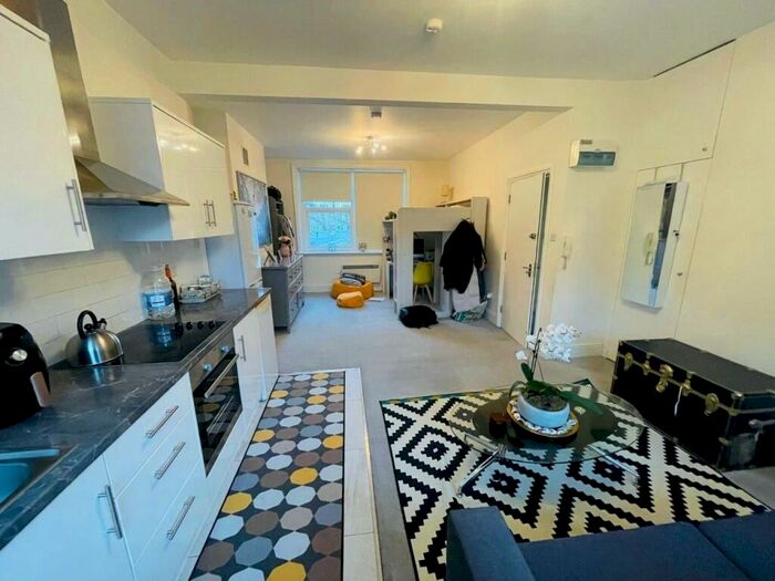 Studio To Rent In Allitsen Road, St John's Wood, NW8