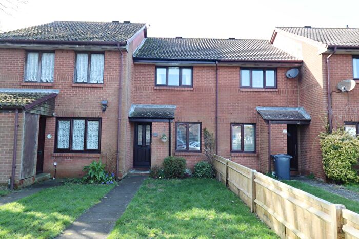 2 Bedroom Terraced House For Sale In Fathoms Reach, Hayling Island, PO11