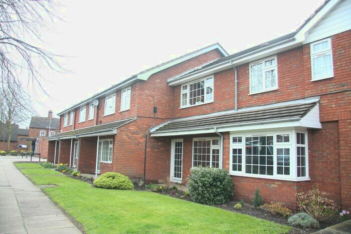1 Bedroom Flat To Rent In King Place, Nantwich, CW5
