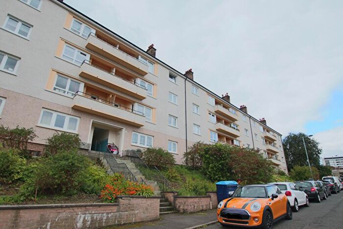 2 Bedroom Flat To Rent In Thornwood Place, Thornwood, G11