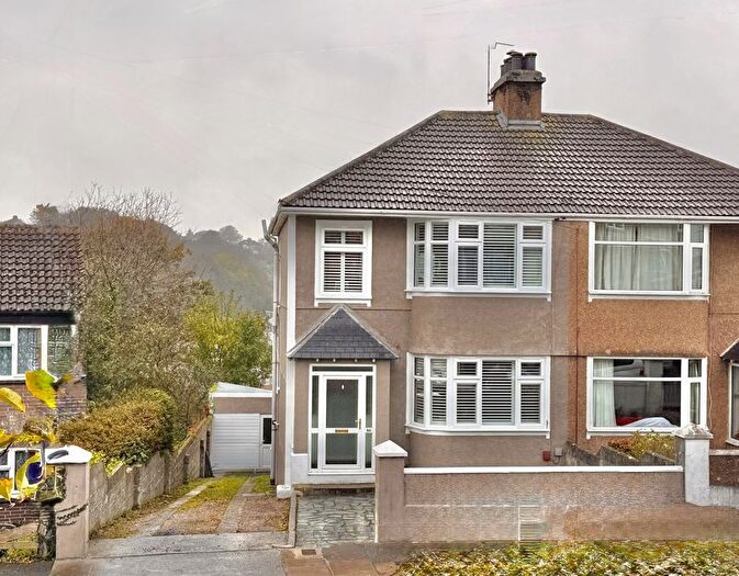 3 Bedroom Semi Detached House For Sale In Efford Crescent, Plymouth, PL3