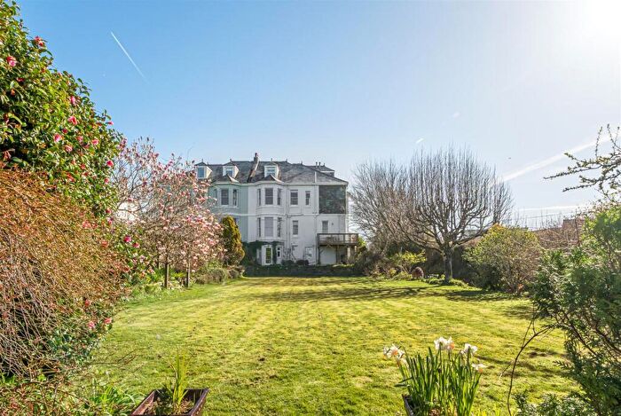 7 Bedroom Semi-Detached House For Sale In Golf Links Road, Yelverton, PL20