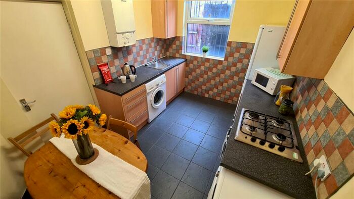 3 Bedroom Terraced House To Rent In Braemar Road, Manchester, M14