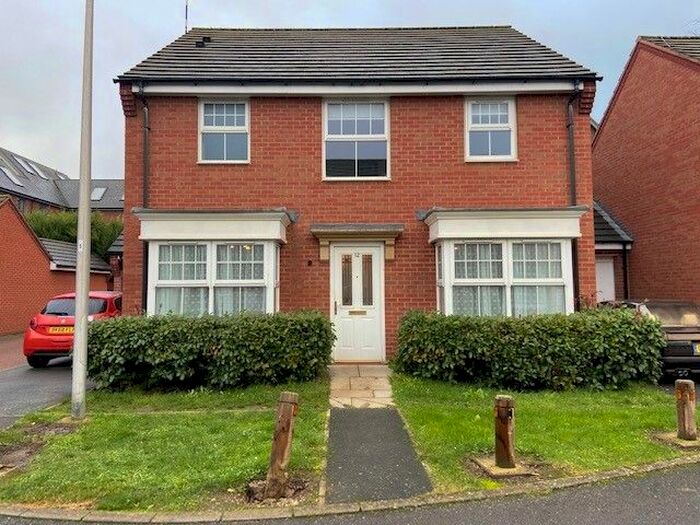 4 Bedroom Detached House To Rent In Pembrey Road, Rugby CV21