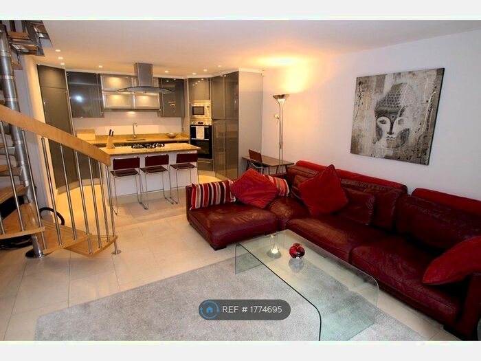 2 Bedroom Flat To Rent In Kennington Road, London, SE11