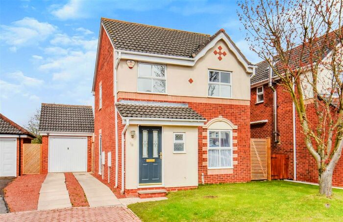 3 Bedroom Detached House To Rent In Ruffhams Close, Wheldrake, York, YO19