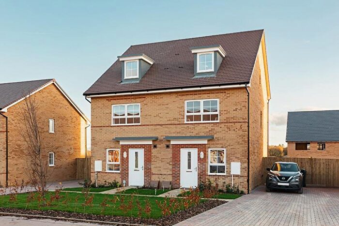 4 Bedroom Semi-Detached House For Sale In Quarter Jack Park, Wimborne, BH21